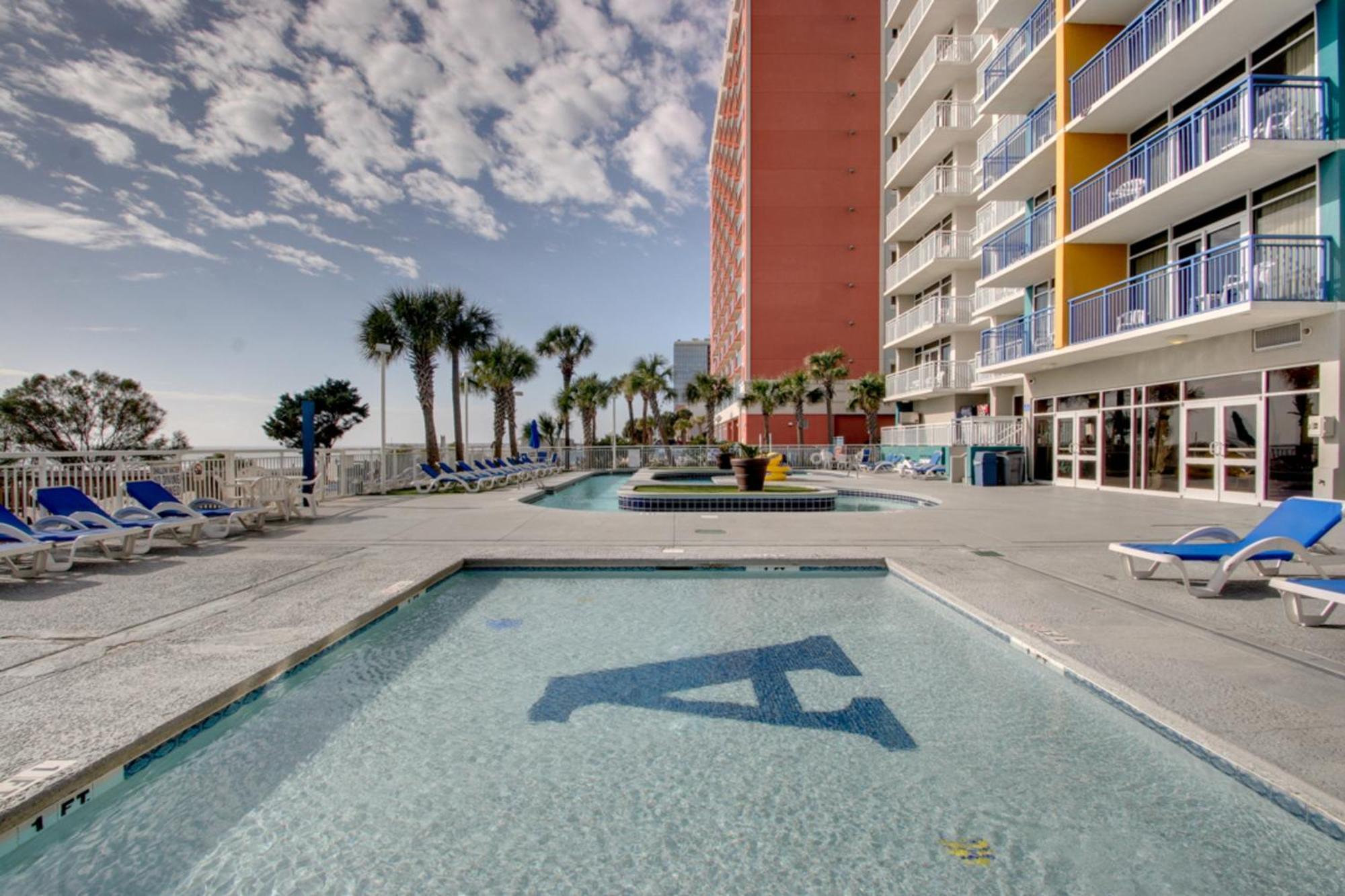 מירטל ביץ' Hosteeva Stunning Atlantica Resort Condo W Ocean-Front Views And Pools מראה חיצוני תמונה